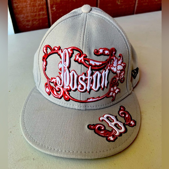 Vintage New Era Boston RedSox MLB 59Fifty Fitted Hat Size 7 3/4 - Picture 1 of 4